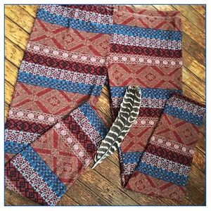 Plus Size Soft Tribal Boho Patterned Soft Leggings